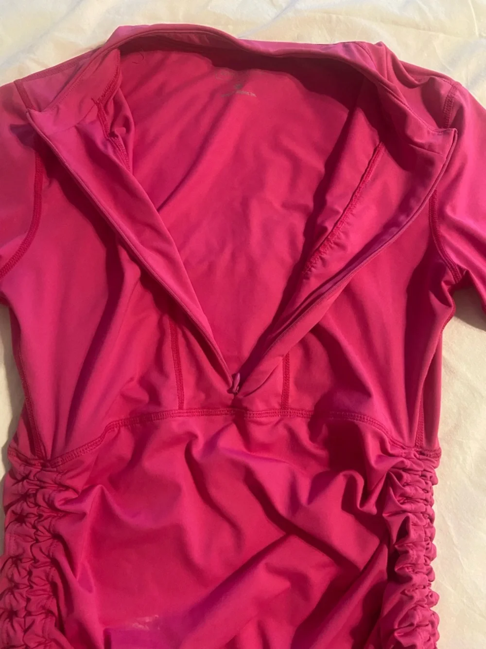 Athleta Tidal Ruched Hot Pink Rashguard - Picture 4 of 6